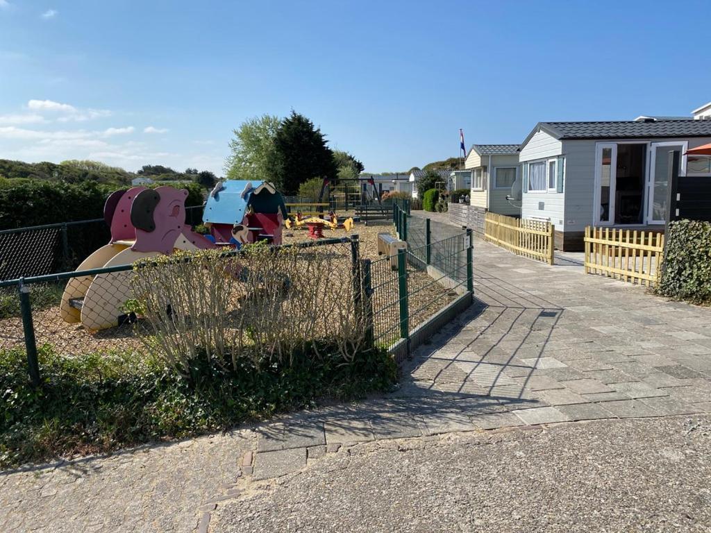 Luxe Chalet Op Camping Duindoorn, Ijmuiden Aan Zee, In De Buurt Van F1 Circuit Zandvoort En Bloemendaal Op Loopafstand Strand 外观 照片